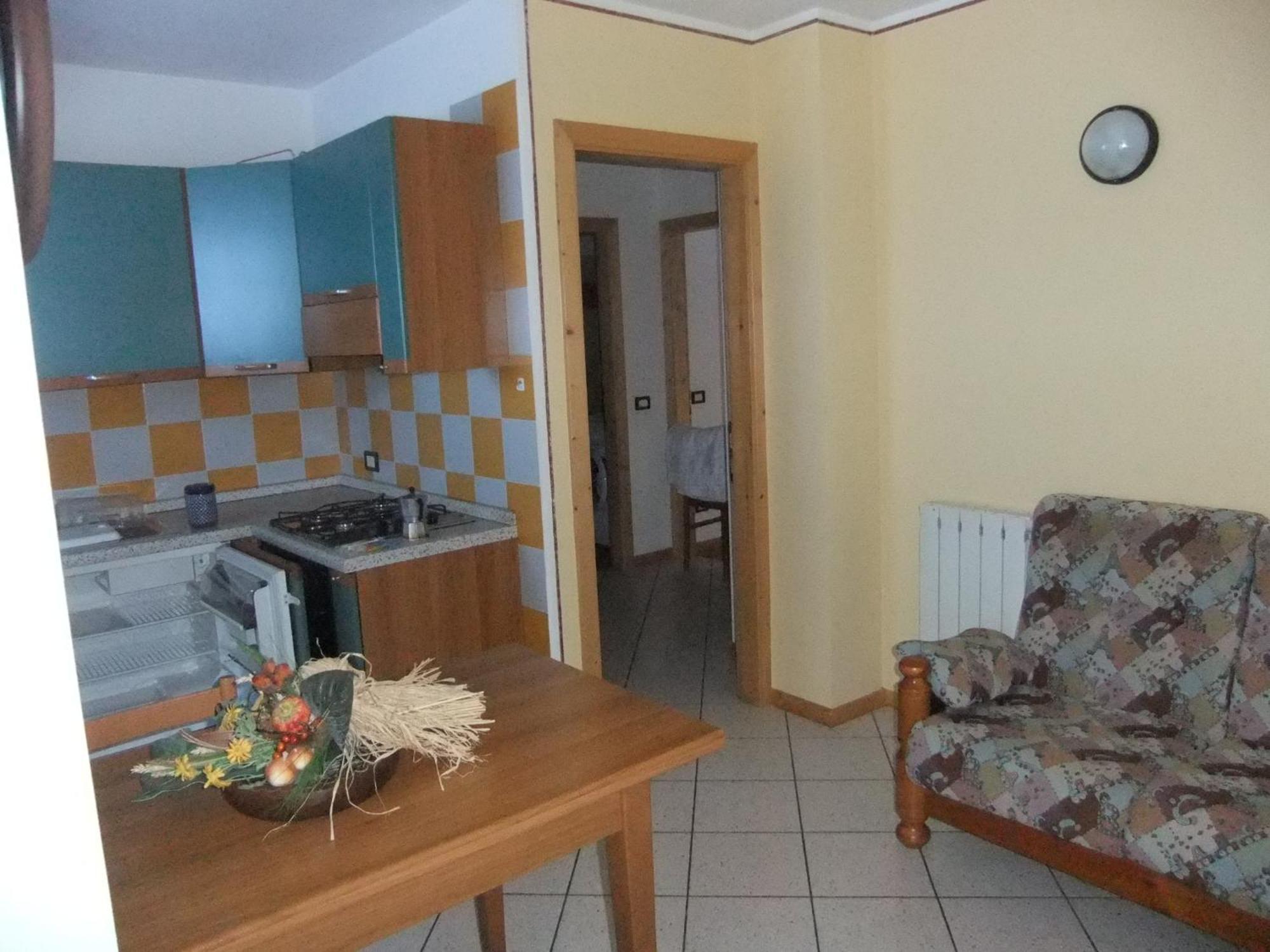 Appartamenti Rabbi Fonti Bagni di Rabbi Habitación foto